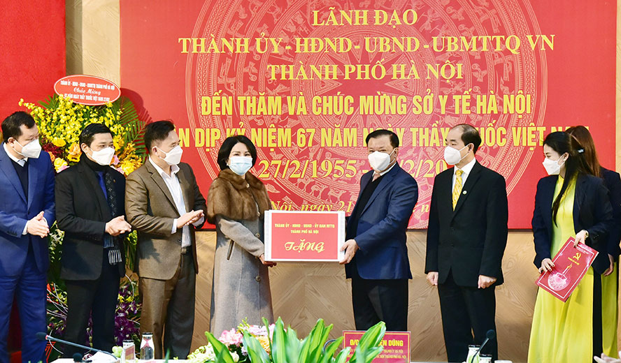 Xây dựng, gìn giữ hình ảnh y tế Thủ đô theo lời dạy “Thầy thuốc như Mẹ hiền”
